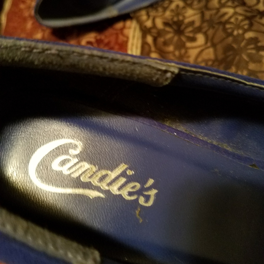 Shoes - Picture 2 of 2